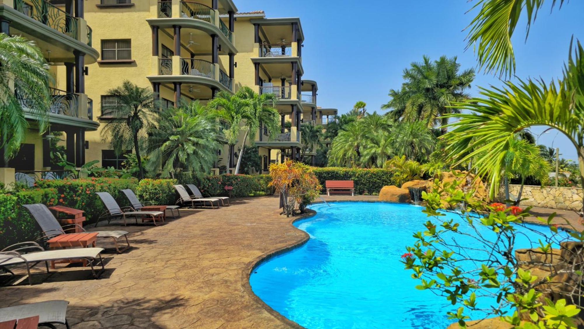 Clarion Suites Roatan At Pineapple Villas French Harbour Buitenkant foto